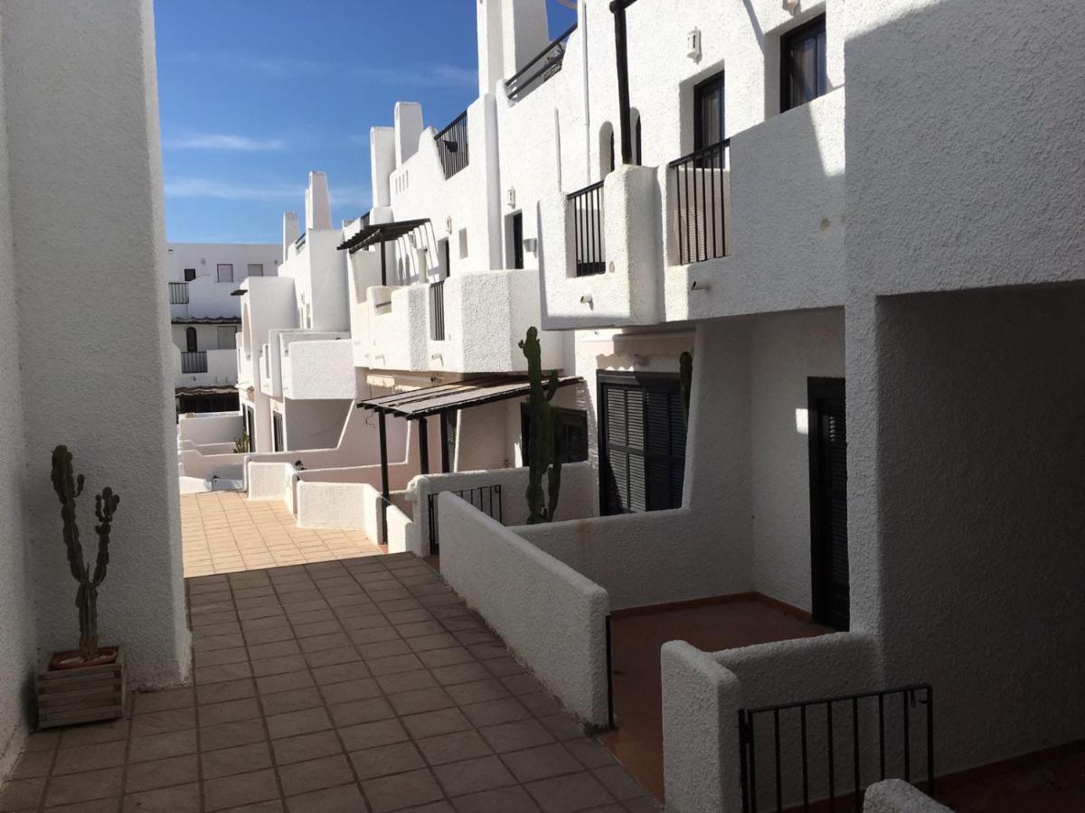Vila La Martinica Agua Amarga  Exteriér fotografie